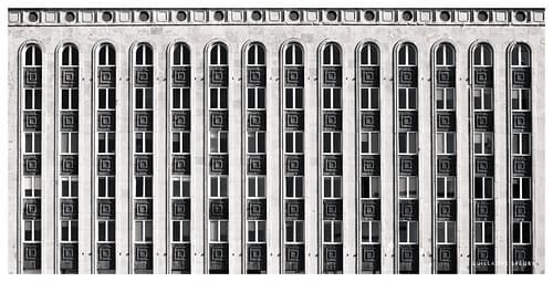Chicago influenced façade of the EEKS house