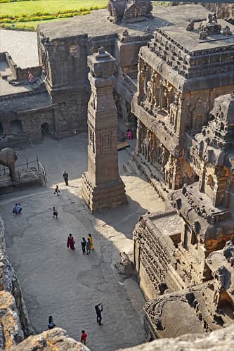 Le temple de Kailasha (Ellora, Inde)