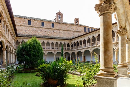 Cloître