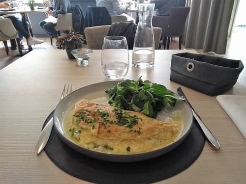 OMELETTE AU FROMAGE