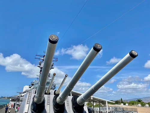 Guns, Battleship USS Missouri Memorial, Pearl Harbor, Honolulu, HI