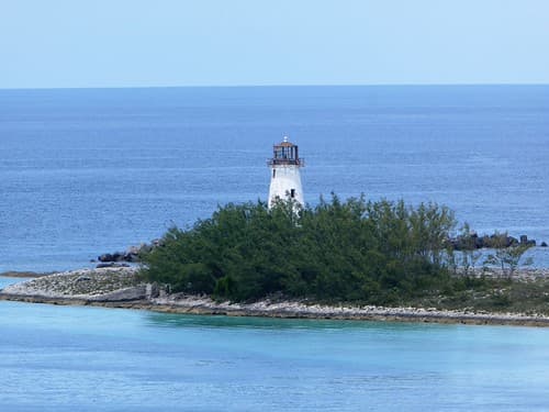 Paradise Island Lighthouse