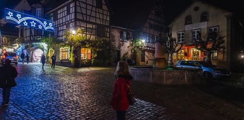 Les couleurs de la place Voltaire