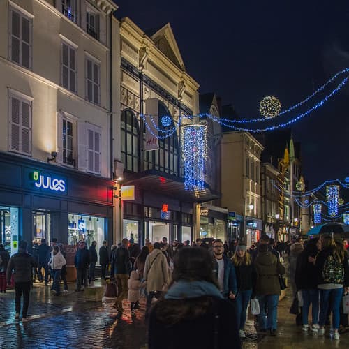 Les anciens Grands Magasins Jorry-Prieur et ses comparses