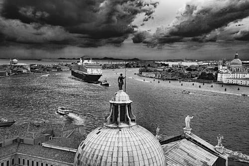 Cruise ship leaving Venice