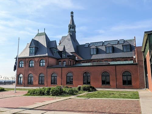 LA GARE