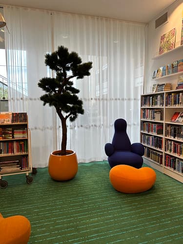 Bibliothèque de Malmö, Suède