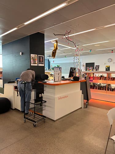 Bibliothèque de Göteborg, Suède