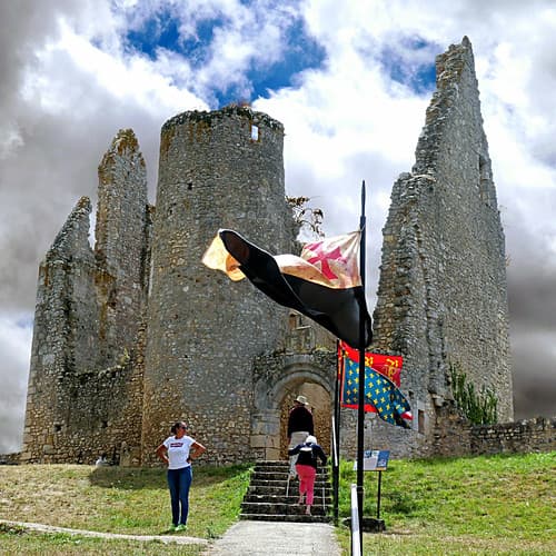 Angles-sur-l'Anglin, Vienne, France