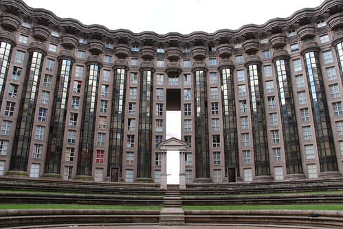 Noisy-le-Grand - Les Espaces d'Abraxas