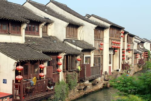Chinese houses by the canal