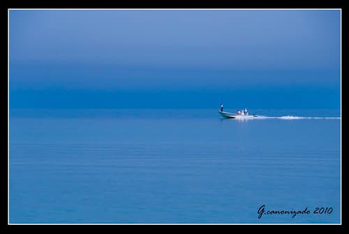 Lonely Travel