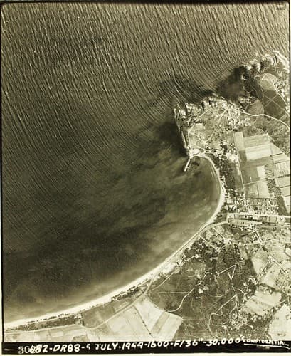 Reconnaissance Photo Aerial View St. Raphael France