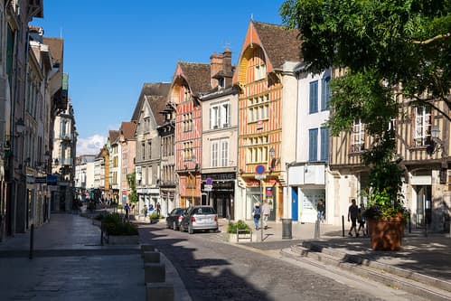 Troyes