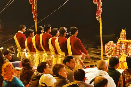 La cérémonie Ganga Aarti (Varanasi)