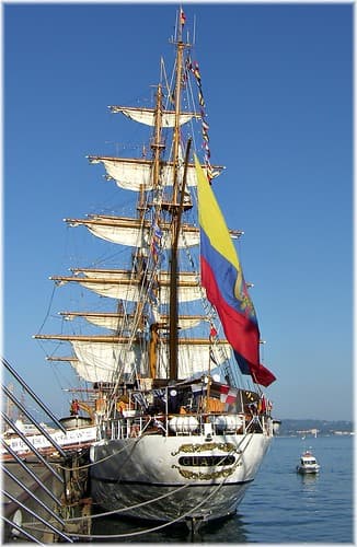 2810-El buque escuela GUAYAS en la Tall Ships Race-Coruña.2012