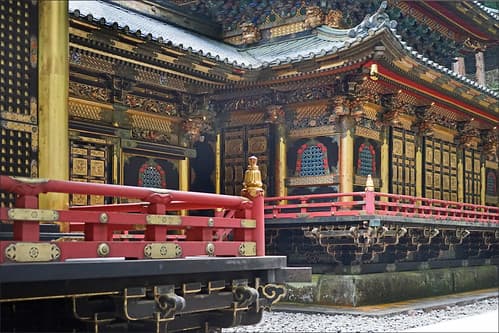 Haiden et Honden, au coeur du temple Taiyuin (Nikko, Japon)