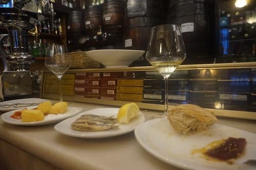 Bodega Casa Montana, quatier El Cabanyal, Valence