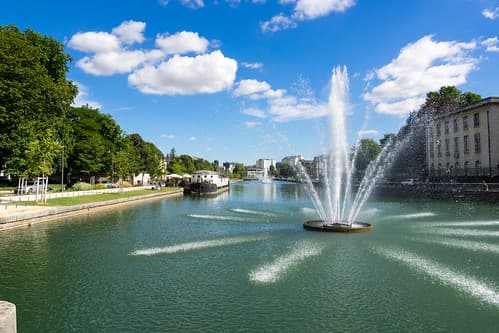 Troyes
