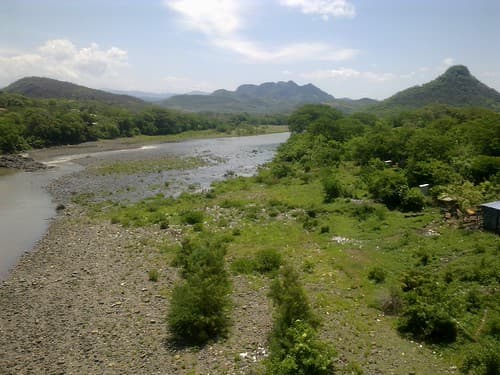 near Honduras-Salvador border