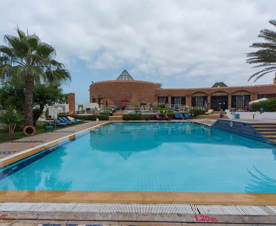Hôtel El Pueblo Tamlet – vue 4