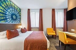 Hôtel BEST WESTERN HOTEL MONOPOLE METROPOLE — France