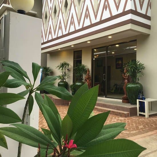 PARADISE HOTEL INLE – vue 3