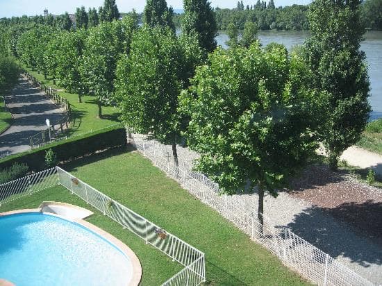 FORMULE 1 MERCURE VALENCE NORD – vue 2