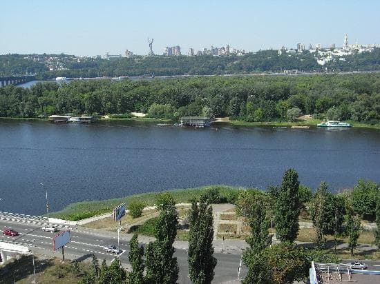 SLAVUTICH HOTEL KIEV – vue 5