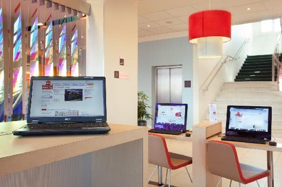 IBIS BUDAPEST AERO HOTEL – vue 2