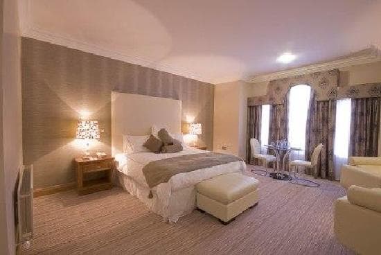 LADY GREGORY HOTEL – vue 3