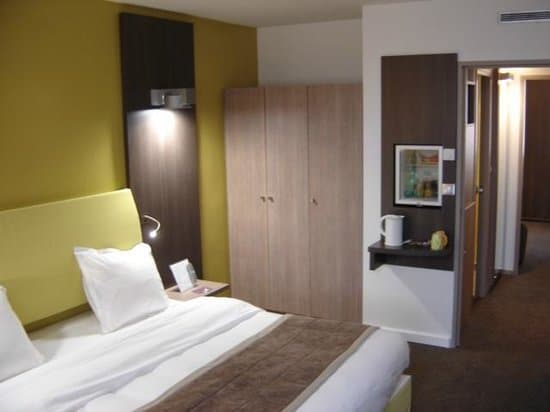 MERCURE UNTERLINDEN HOTEL COLMAR – vue 4