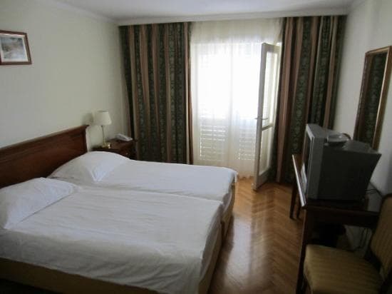 JADRAN HOTEL SPLIT – vue 3