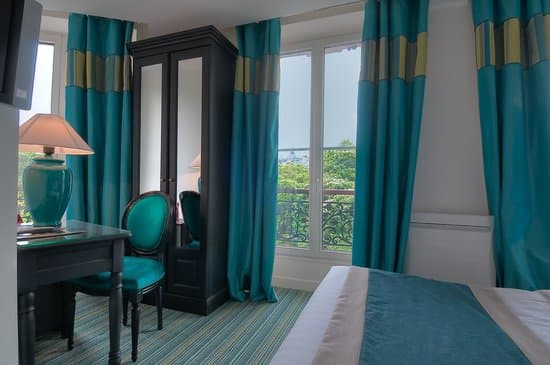 HOTEL CLUNY SORBONNE – vue 2