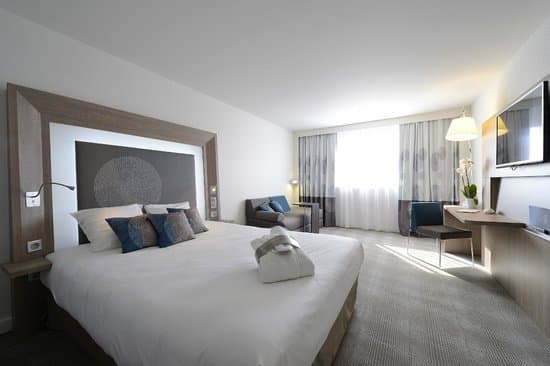 NOVOTEL AVIGNON SUD – vue 2