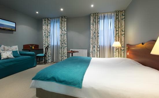 Hôtel HOTEL CYPRIN