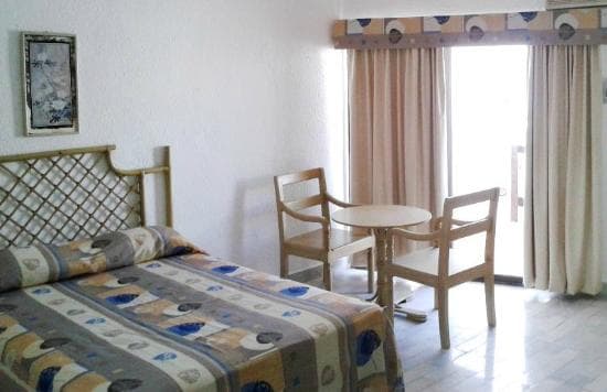Hôtel Impérial Las Perlas 3* – vue 5