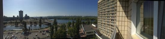 SLAVUTICH HOTEL KIEV – vue 3