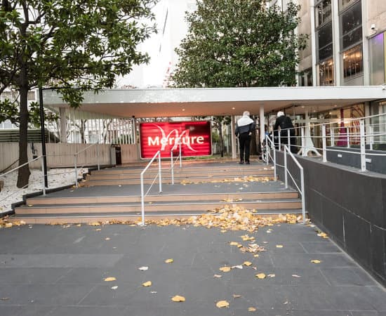 HOTEL MERCURE PARIS LAFAYETTE – vue 4
