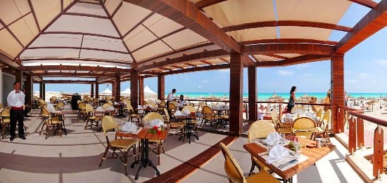 Hotel Les Sirenes 4* – vue 3