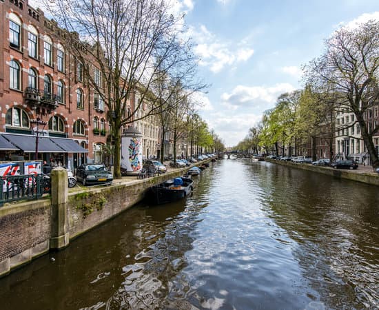 NADIA HOTEL AMSTERDAM – vue 3