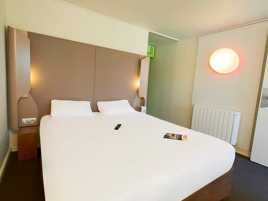 HOTEL CAMPANILE DIJON SUD MARSANNAY – vue 2
