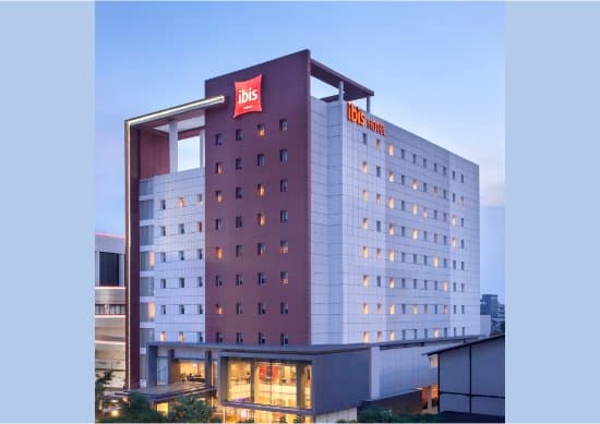 HOTEL IBIS RAJAWALI SURABAYA – vue 2