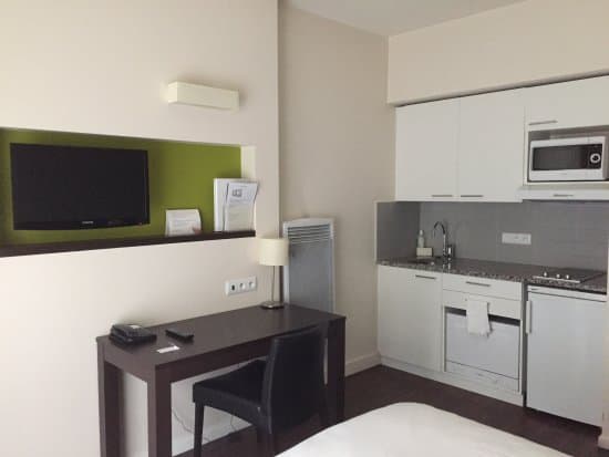 CITADINES APART'HOTEL BRUXELLES SAINTE CATHERINE – vue 3