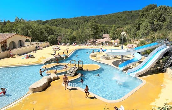 HOTEL LES HAUTS DE SALAVAS – vue 3