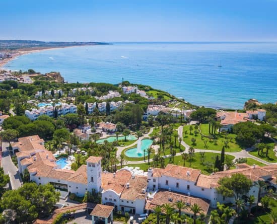 HOTEL RESIDENCE OPEN VILLA DU PARC – vue 2