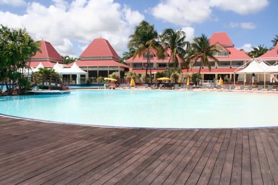HOTEL VILLAGE PIERRE & VACANCES SAINTE ANNE – vue 2