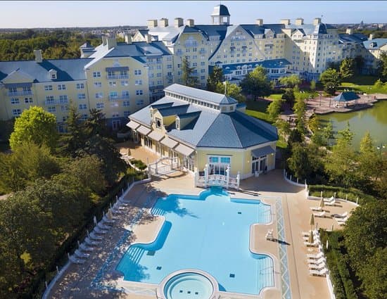 Hôtel DISNEY'S NEWPORT BAY CLUB