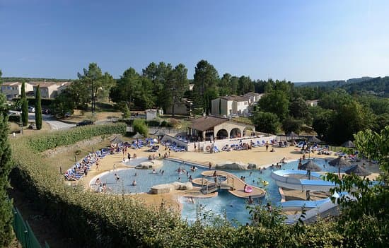 HOTEL LES HAUTS DE SALAVAS – vue 2