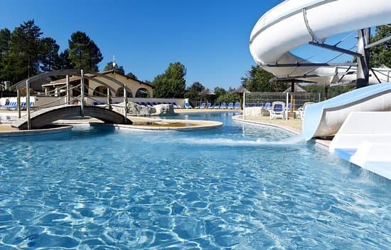 HOTEL LES HAUTS DE SALAVAS – vue 4